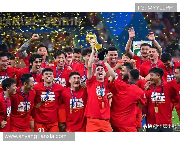 南俱杯飓风队与国民队激战正酣谁能在赛场上笑到最后